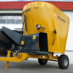 Celmak Futtermischwagen